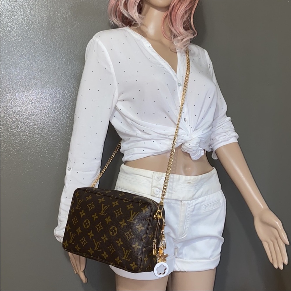 LV Paris crossbody bag w/added chain REPOSH